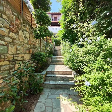 Eleni'S Blue House By Kato Gatzea Apartment Volos Exterior photo