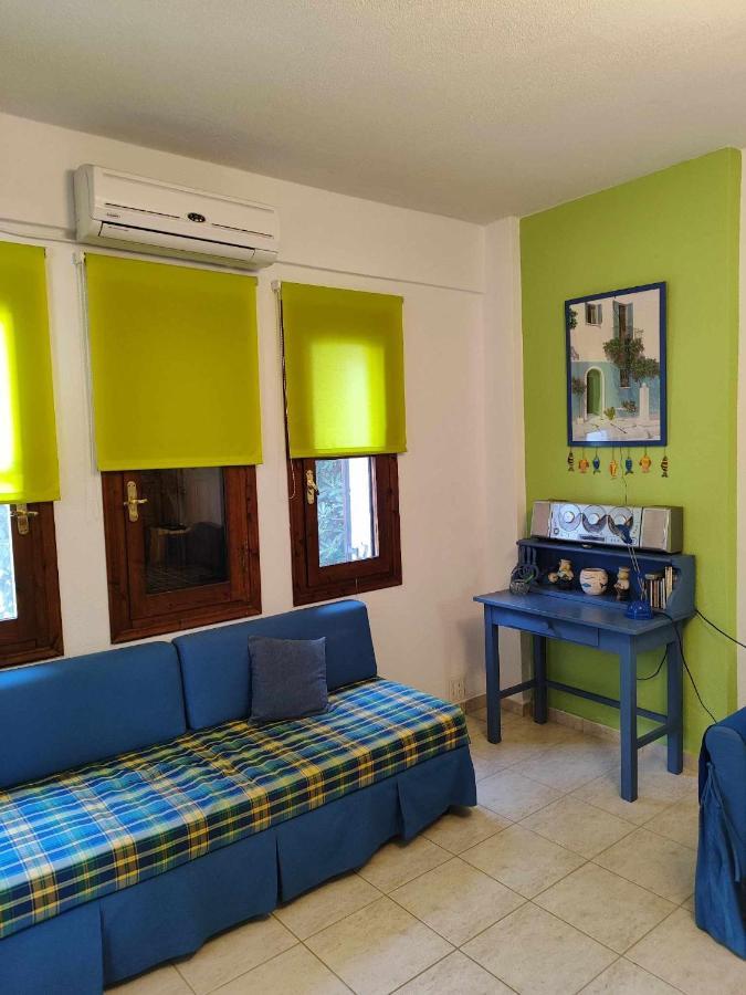 Eleni's Blue House By Kato Gatzea Apartment *